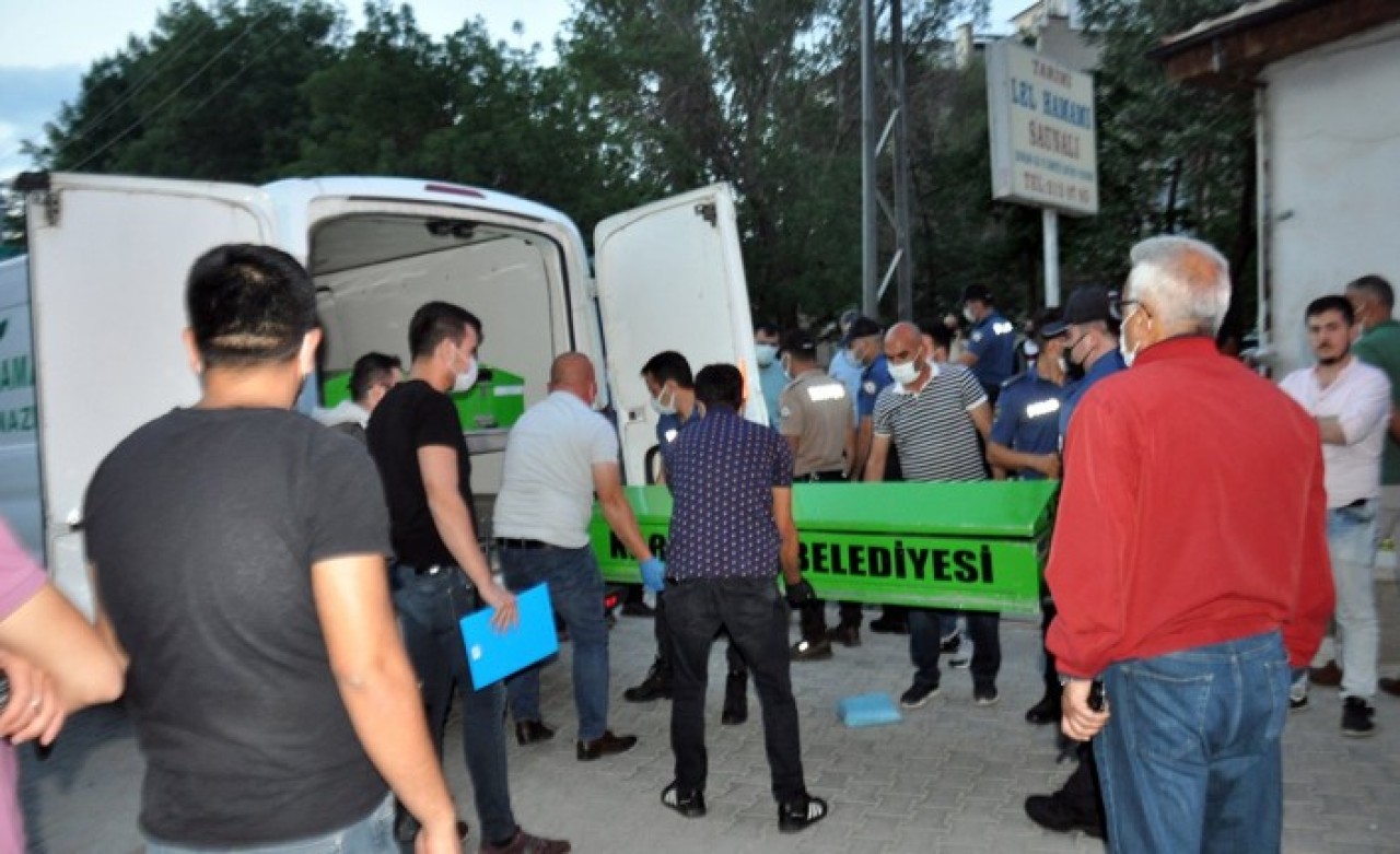 Karaman'da kız arkadaşıyla saunaya giren Ömer Sazak öldü