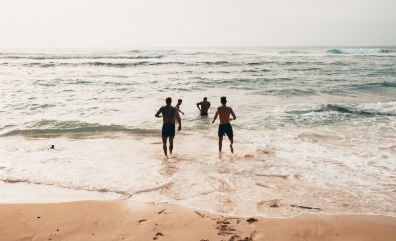 LENS İLE DENİZE GİRİLİR Mİ?