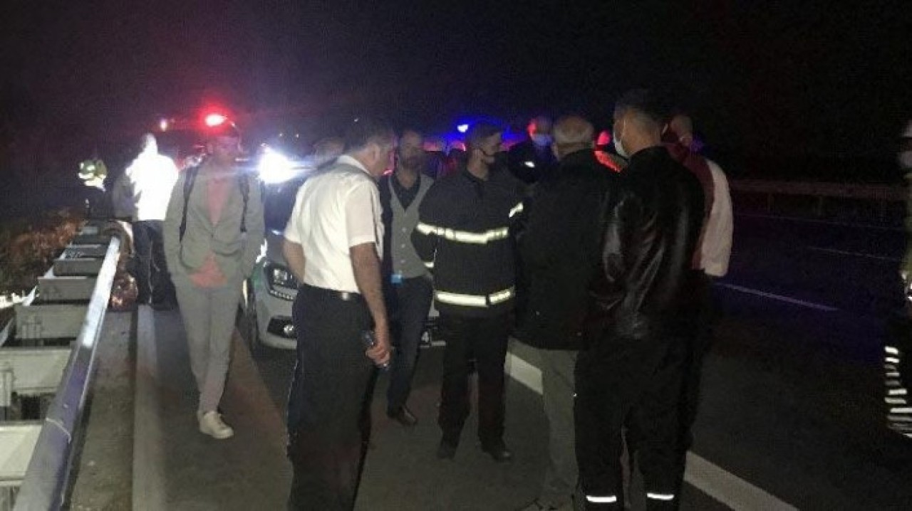 Niğde'de yolcu otobüsü devrildi: Zelal Özavşanlı öldü,  10 yaralı var