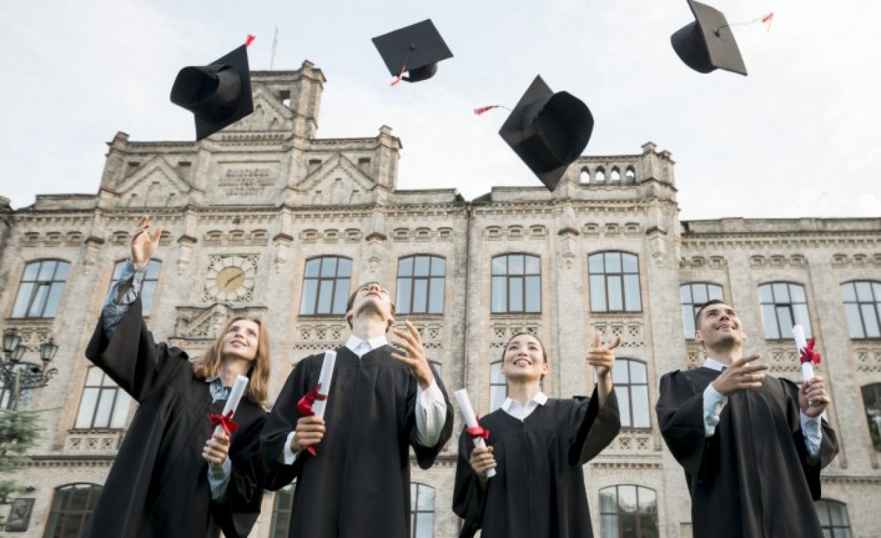 Yurt Dışında Üniversite Düşünenler İçin Uygun Maliyetli Seçenekler