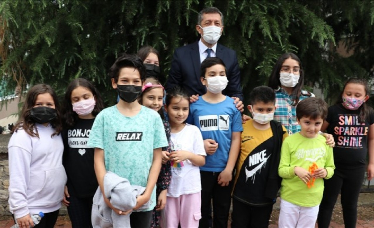 18 milyon öğrencinin karne ve başarı belgeleri erişime açıldı