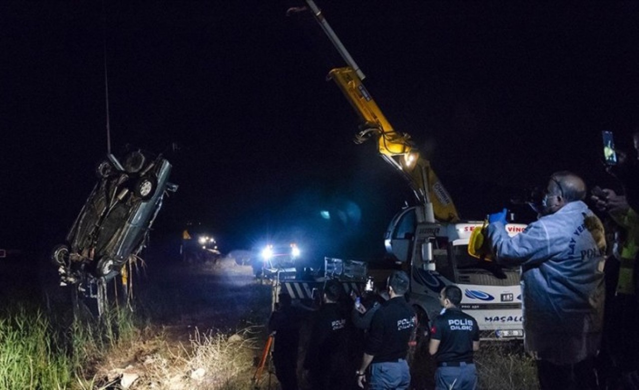 Ankara'da otomobil dereye devrildi: Hasan Kılıç,  Mehmet Çetinkaya ve Yücel Akçan öldü