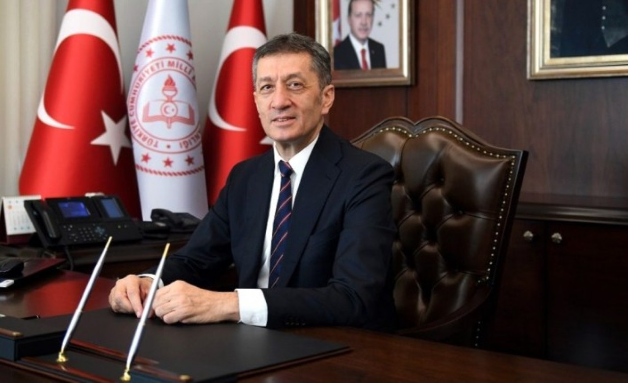 Bakan Selçuk: Yaz döneminde isteğe bağlı olarak telafi eğitimine başlıyoruz