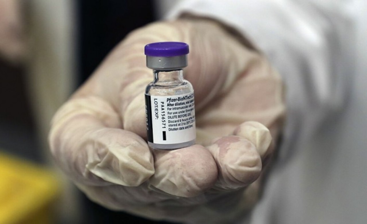 BioNTech mi sebep oldu? Ünlü gazeteci hastanede yaşam savaşı veriyor!