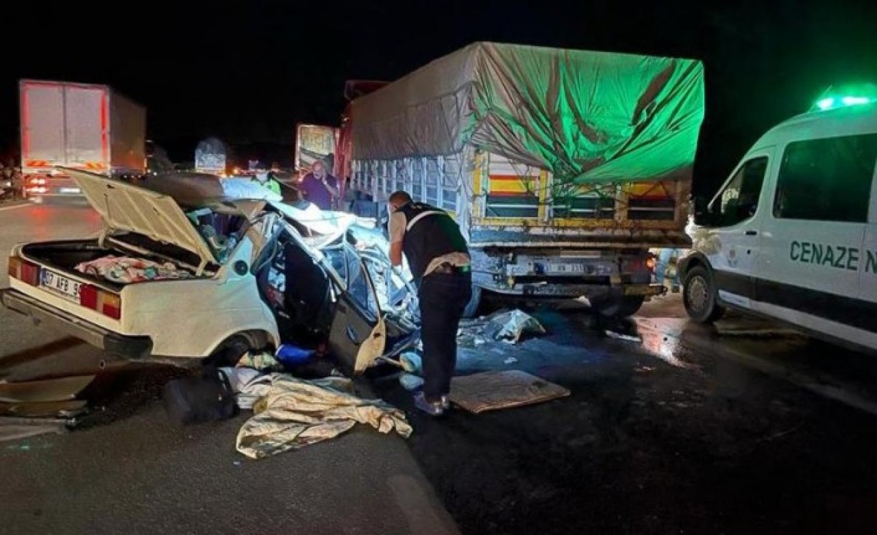 Ceyhan'da feci kaza: Tuğba Güvenç Tosun öldü