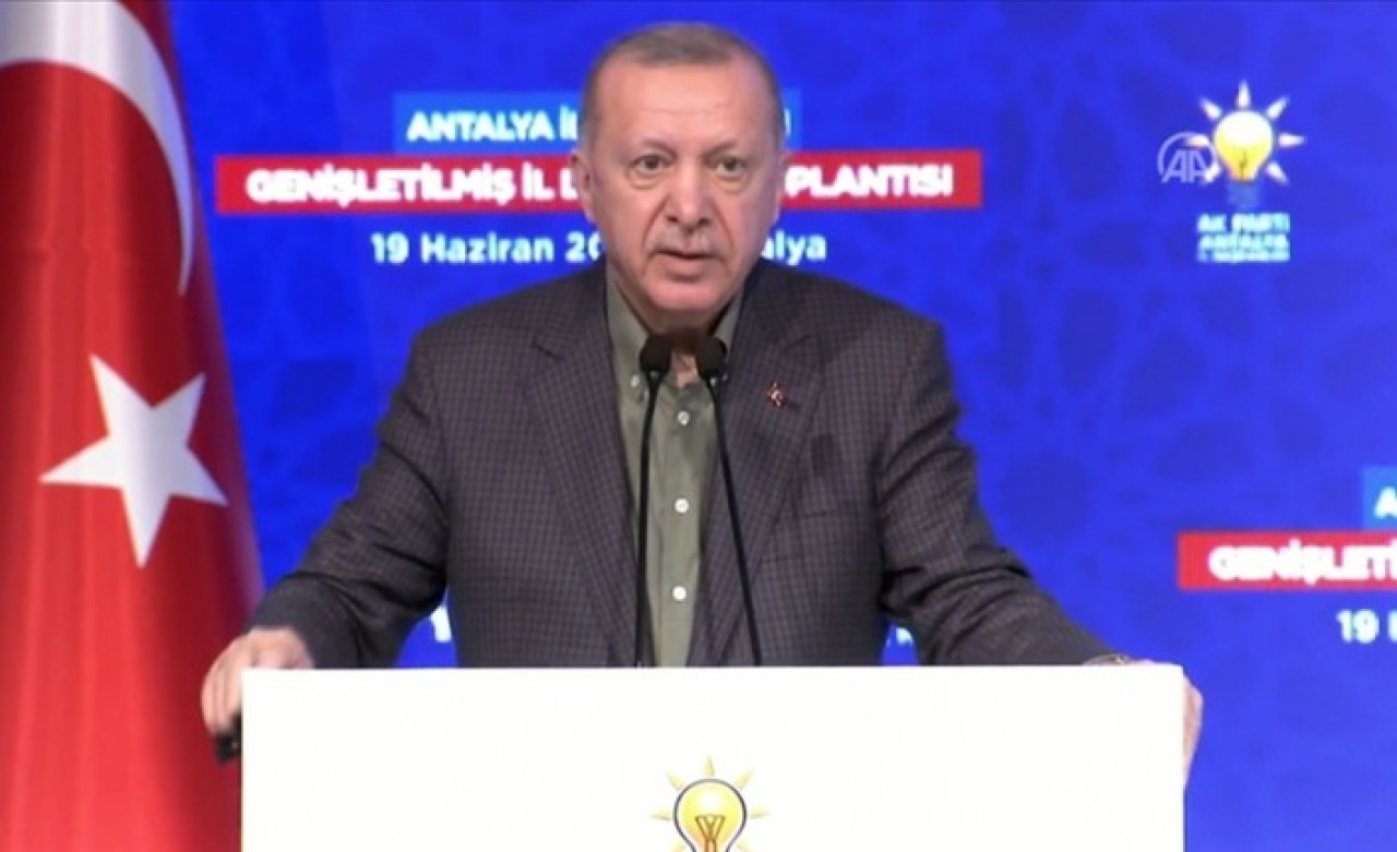 Cumhurbaşkanı Erdoğan'dan İngiltere açıklaması: Johnson'la görüştüm,  onlar da kaldıracak!