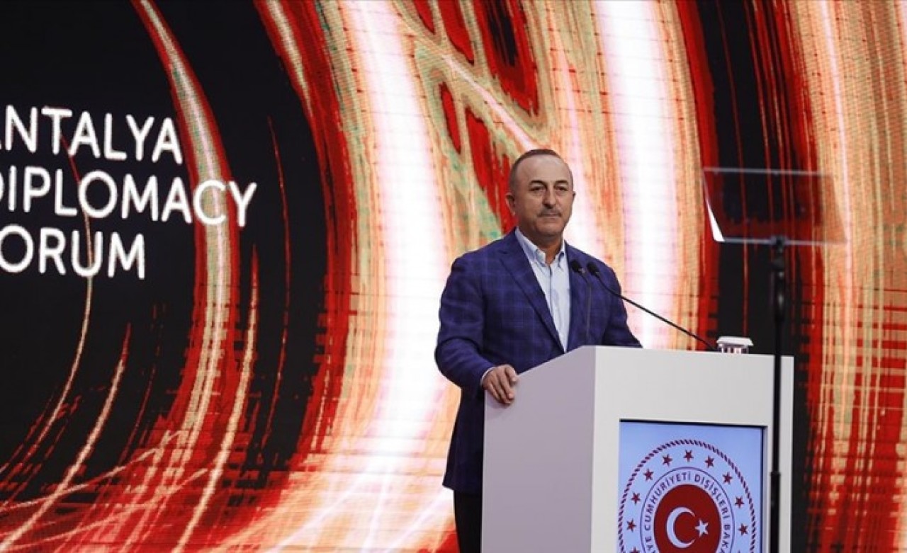 Dışişleri Bakanı Çavuşoğlu,  'Bunu da bozdu' dedi ve Yunanistan'ı açık açık uyardı