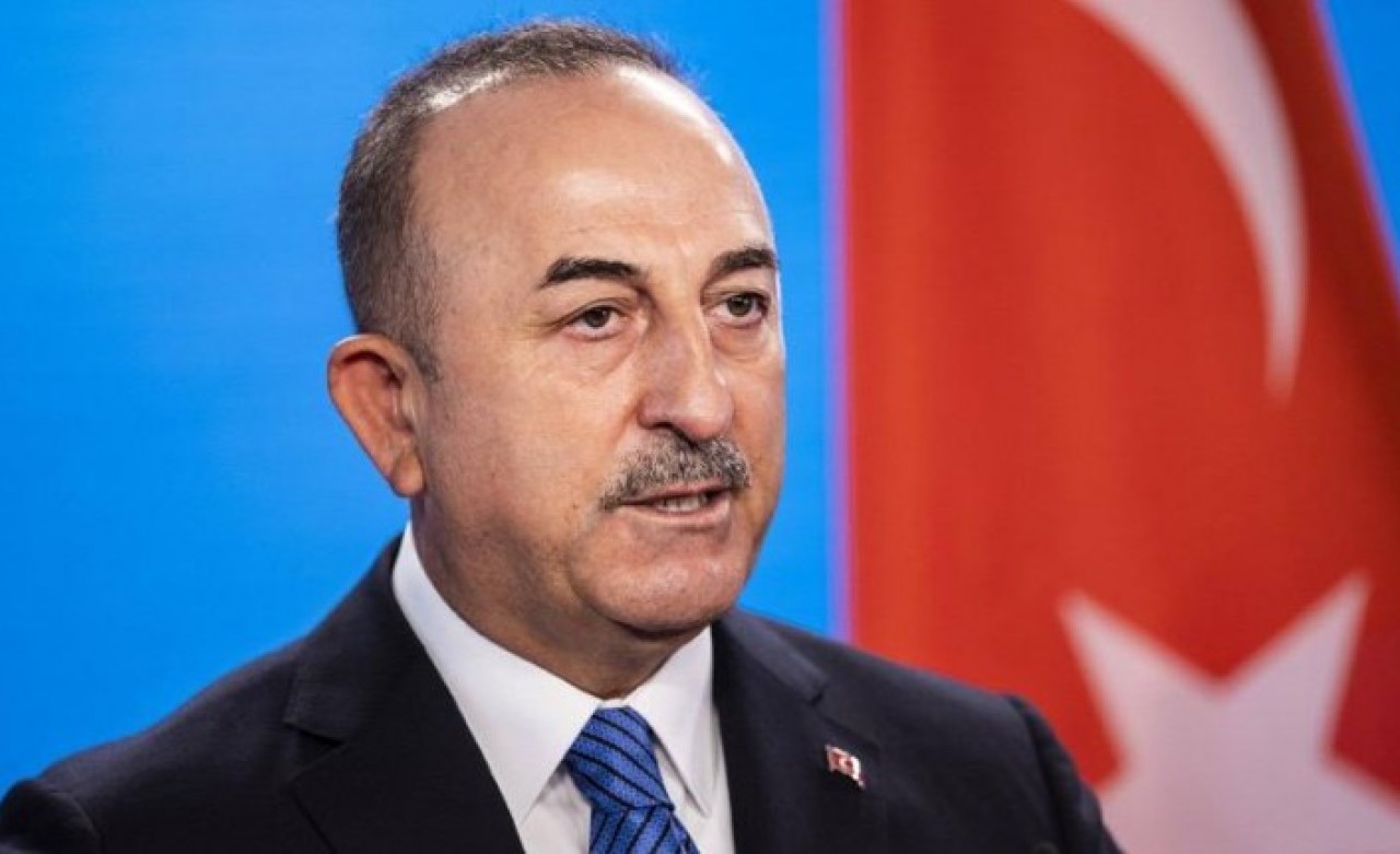 Dışişleri Bakanı Çavuşoğlu'ndan flaş mesajlar: Mücadele eden tek NATO ülkesiyiz!