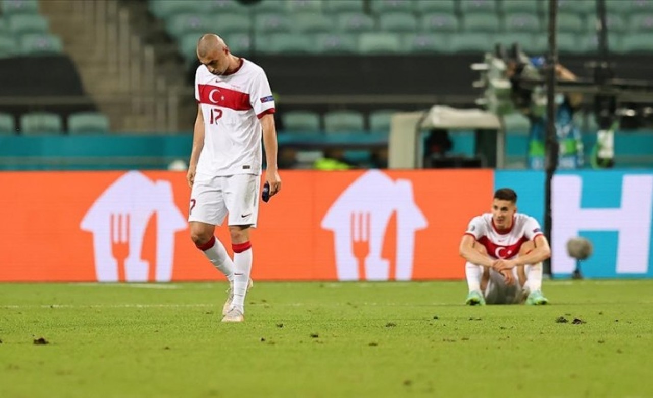 İsviçre'ye de yenildik: A Milli Futbol Takımı EURO 2020'de sıfır çekerek elendi