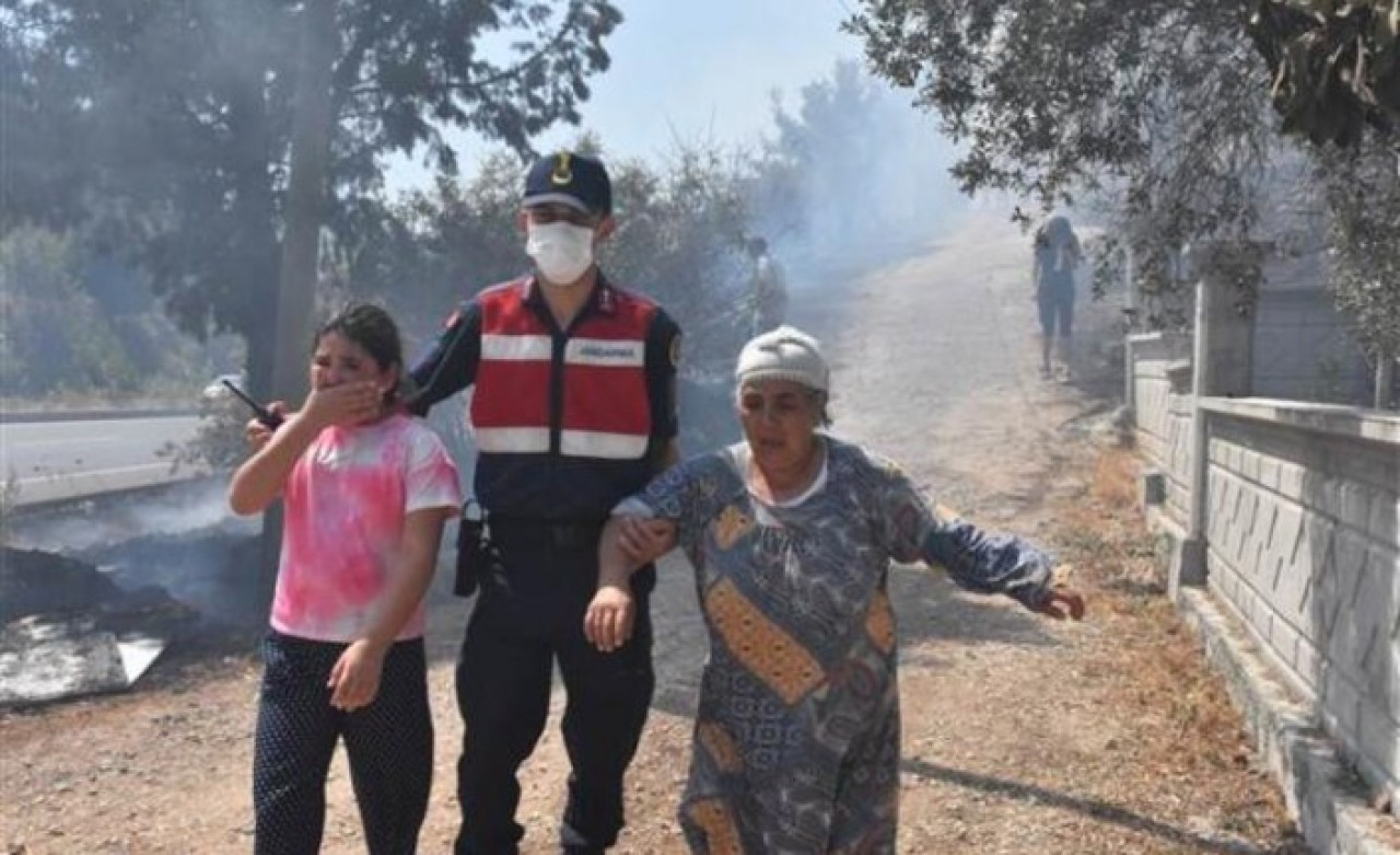 Marmaris'ten sonra Ula da yandı: Muğla'da neler oluyor?