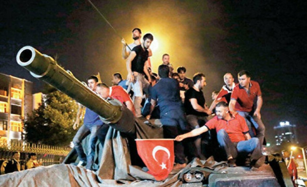 15 Temmuz'da Türkiye ekonomisine 158 milyar dolarlık darbe vuruldu