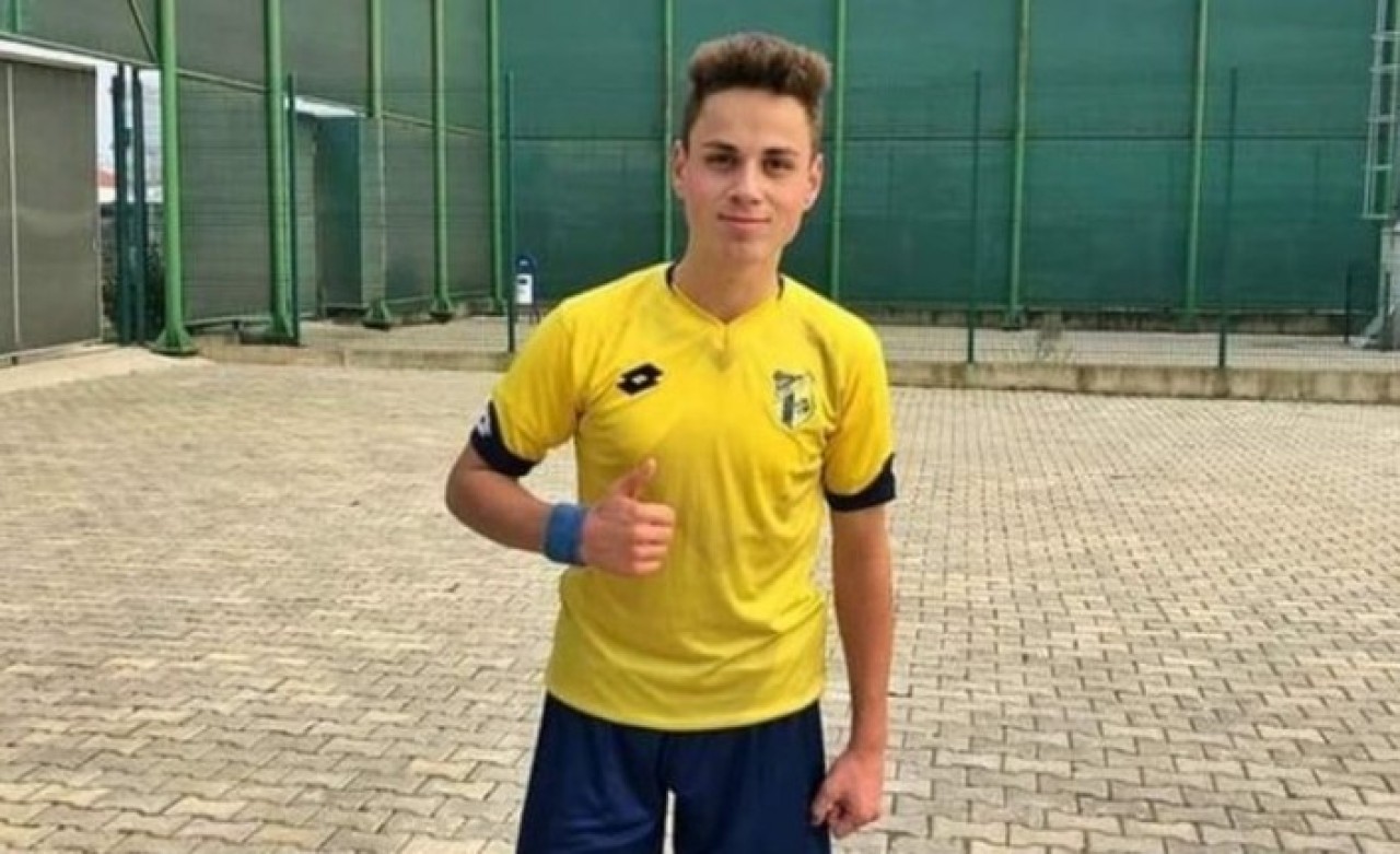 18 yaşındaki futbolcu Kerem Enginar,  Erikli'de denizde boğuldu