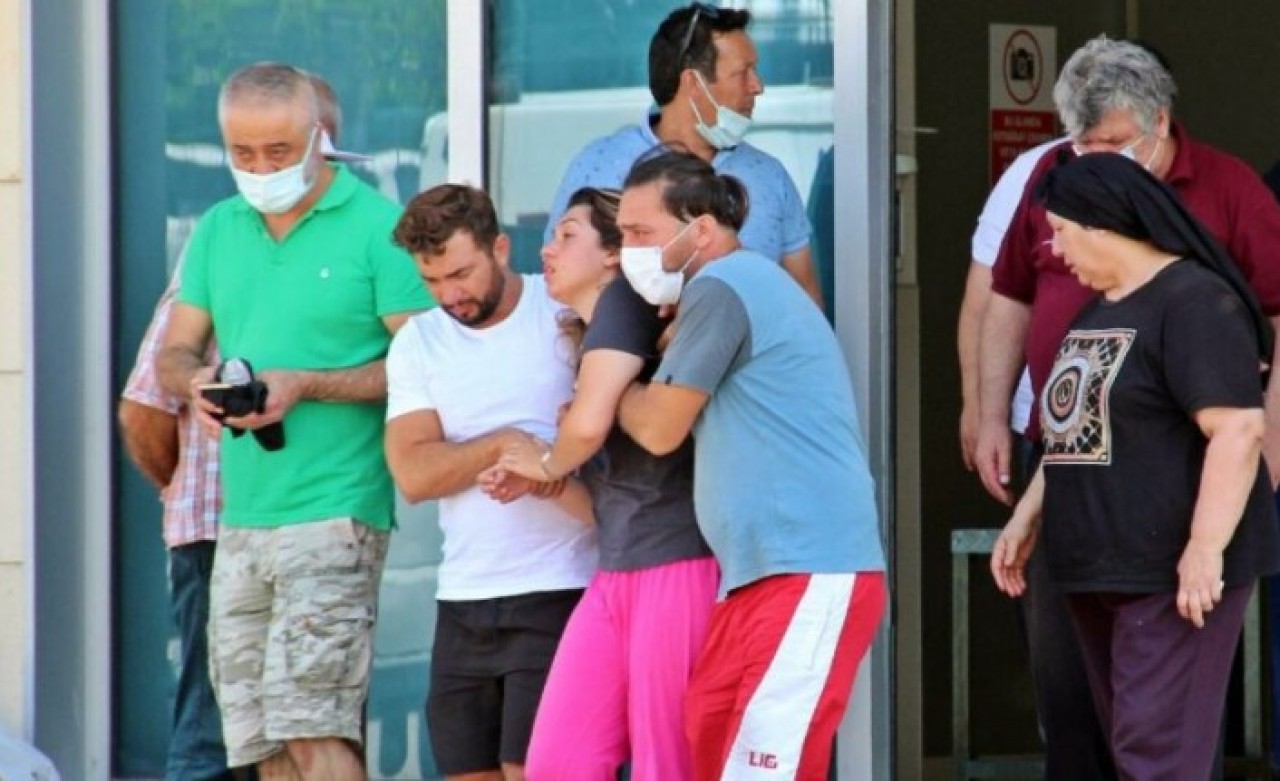 Antalya'da laf atma kavgası: Tarık Arslan öldü