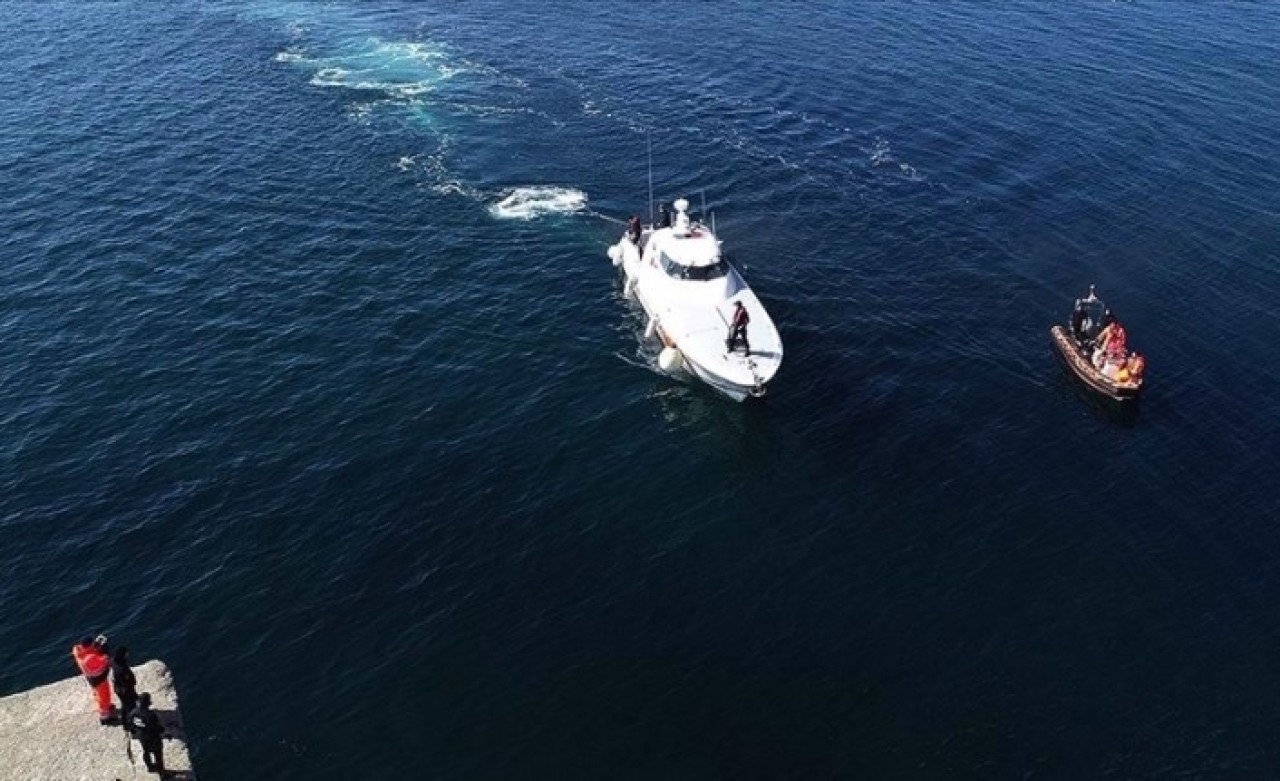 Antalya'nın ilçesi Kaş'ta içinde 45 kişinin olduğu tekne battı