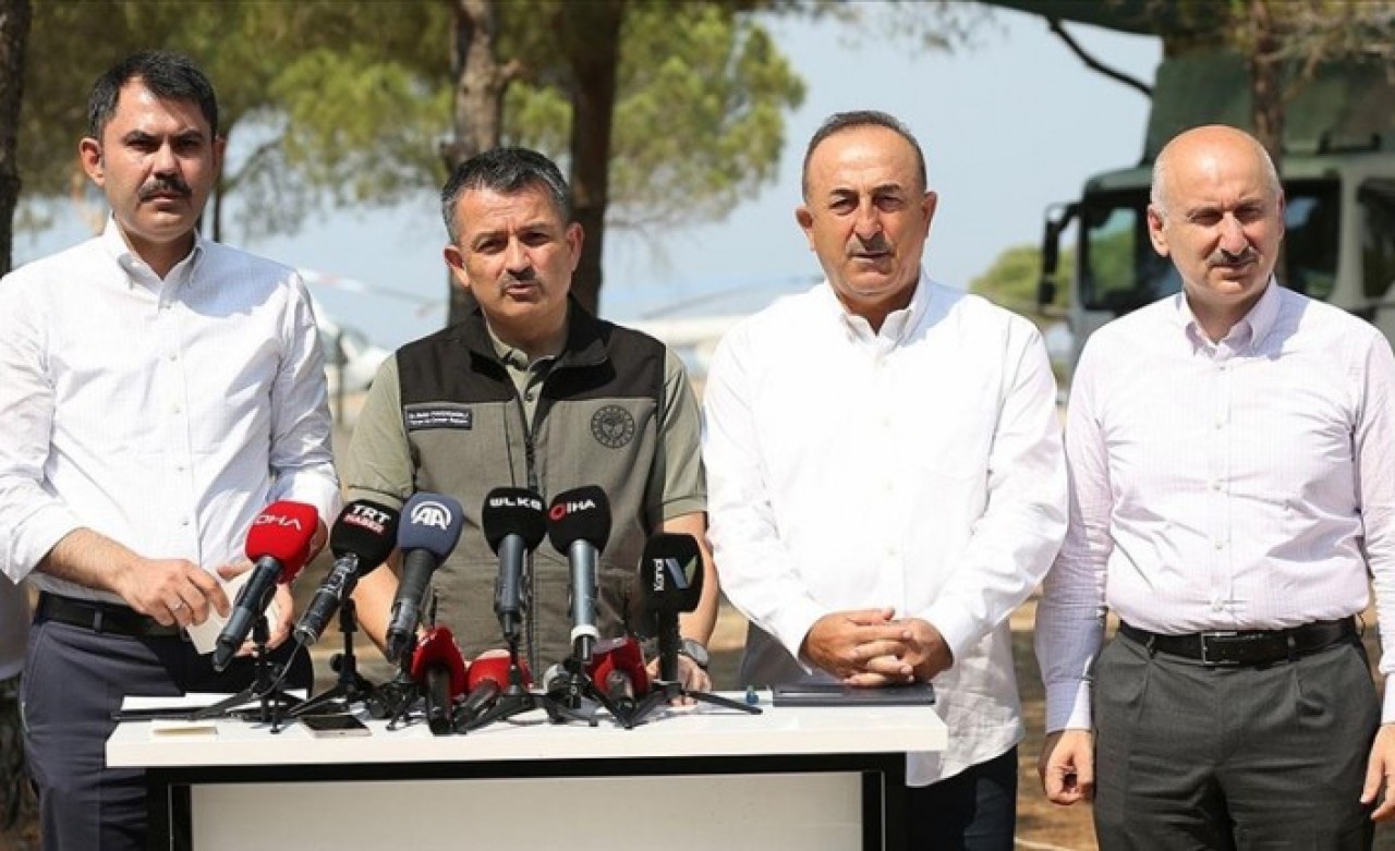 Bakan Pakdemirli'den 'Yangında kullanılmayan THK uçakları' açıklaması: Antikacı dükkanı gibi 1960'lardan kalma uçaklar!