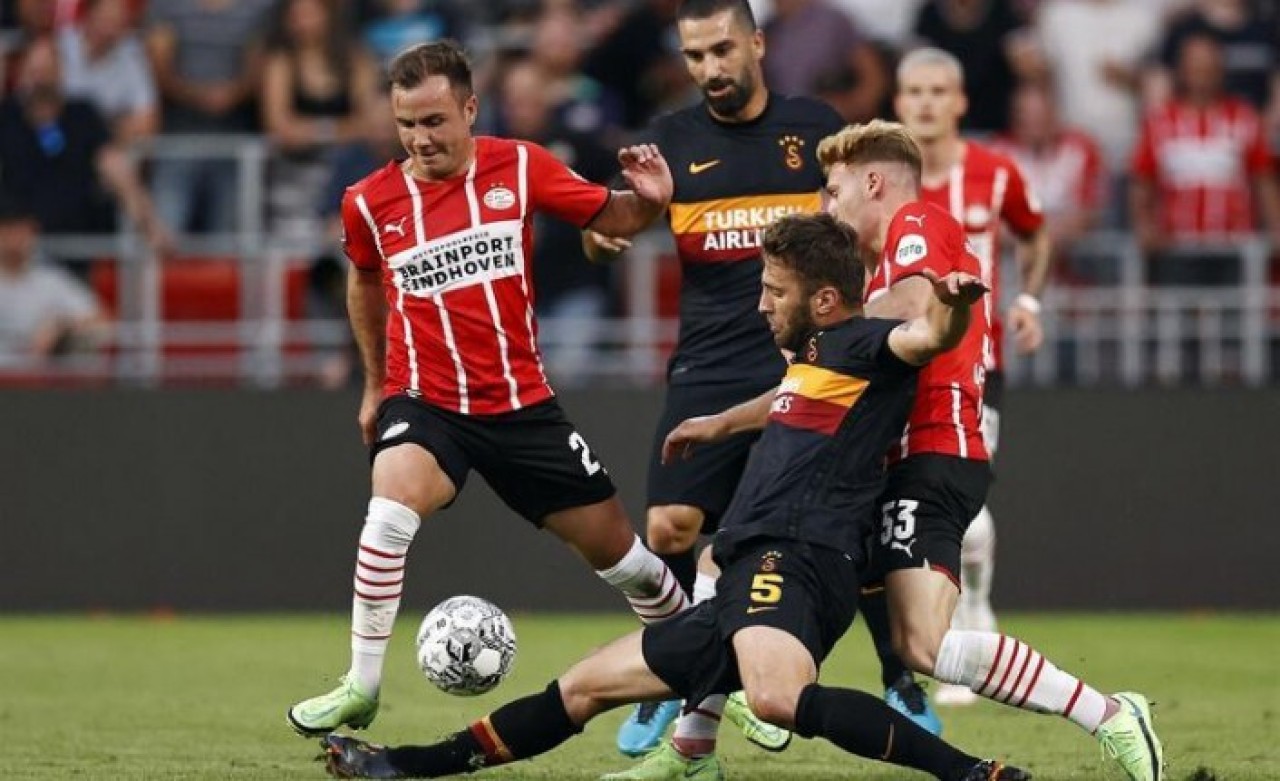 Bunu kimse beklemiyordu! Galatasaray'a ağır darbe: PSV dağıttı!