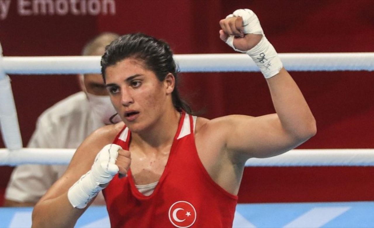 Busenaz Sürmeneli başardı: Türkiye olimpiyat tarihinde bir ilke imza attı!