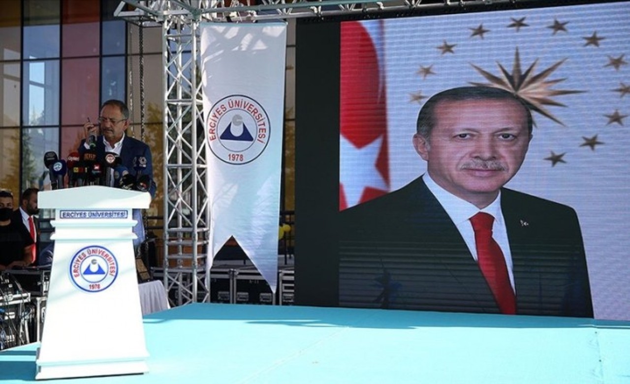 Cumhurbaşkanı Erdoğan,  Kayseri'deki hastane açılış törenine telefon bağlantısıyla katıldı