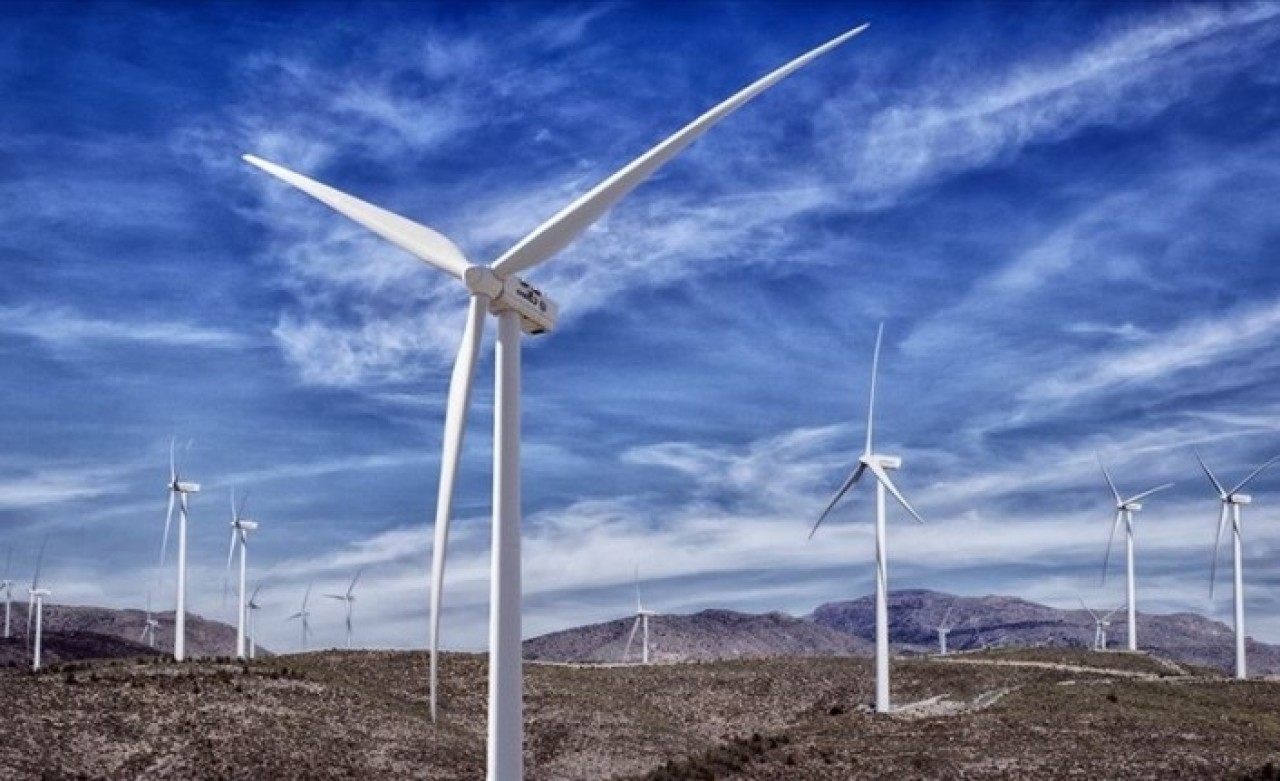 Elektriğin yüzde 12'si rüzgar ve güneşten elde edildi