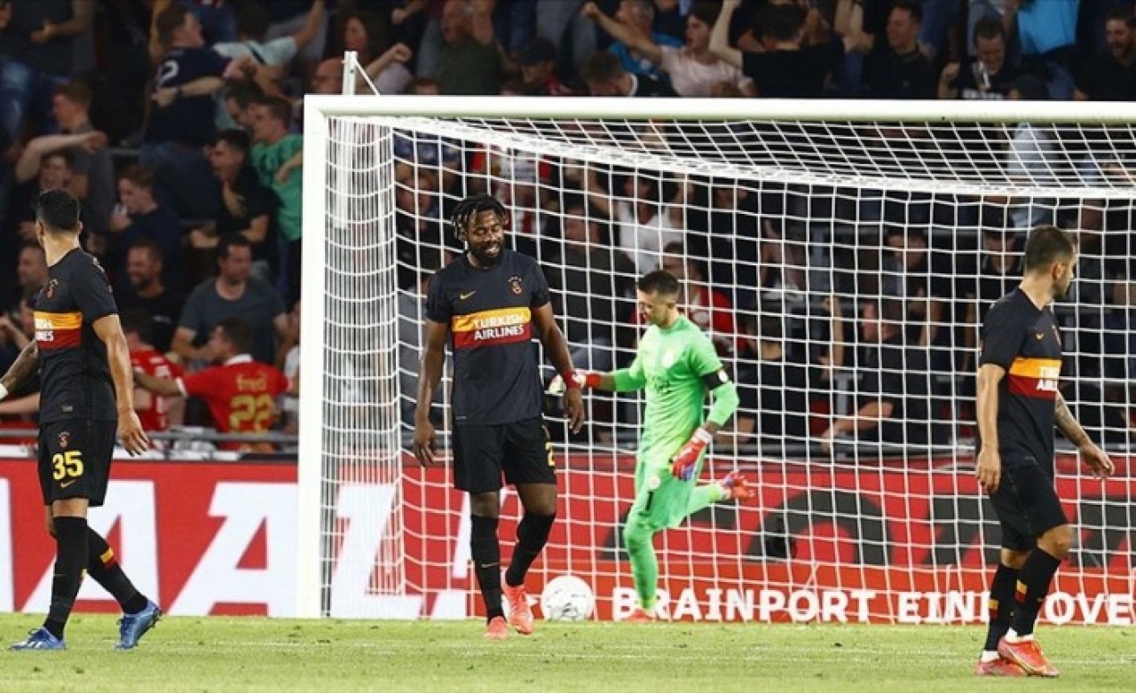 Fatih Terim'e sert eleştiriler: Ayıp denen bir şey var!