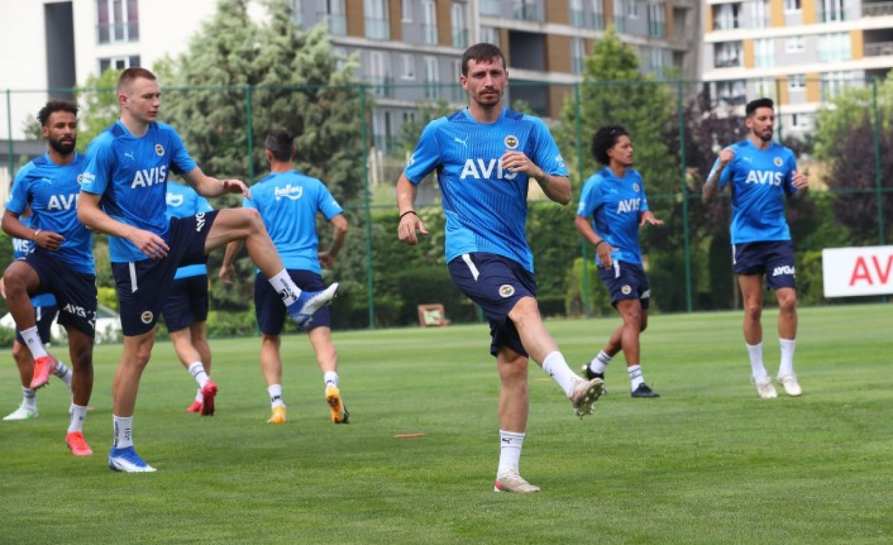 Fenerbahçe'nin rakipleri belli oldu