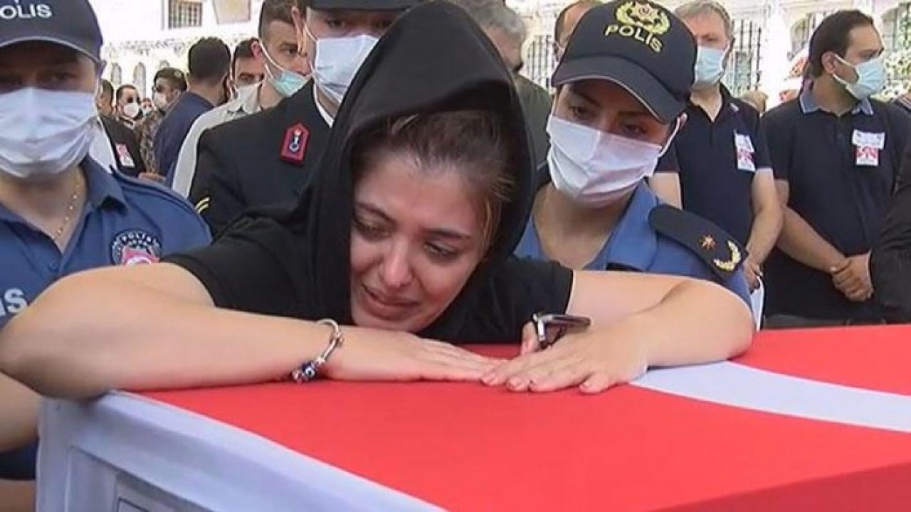 Hakkari Emniyet Müdür Yardımcısı Hasan Cevher son yolculuğuna gözyaşlarıyla uğurlandı: Yürekler yandı!