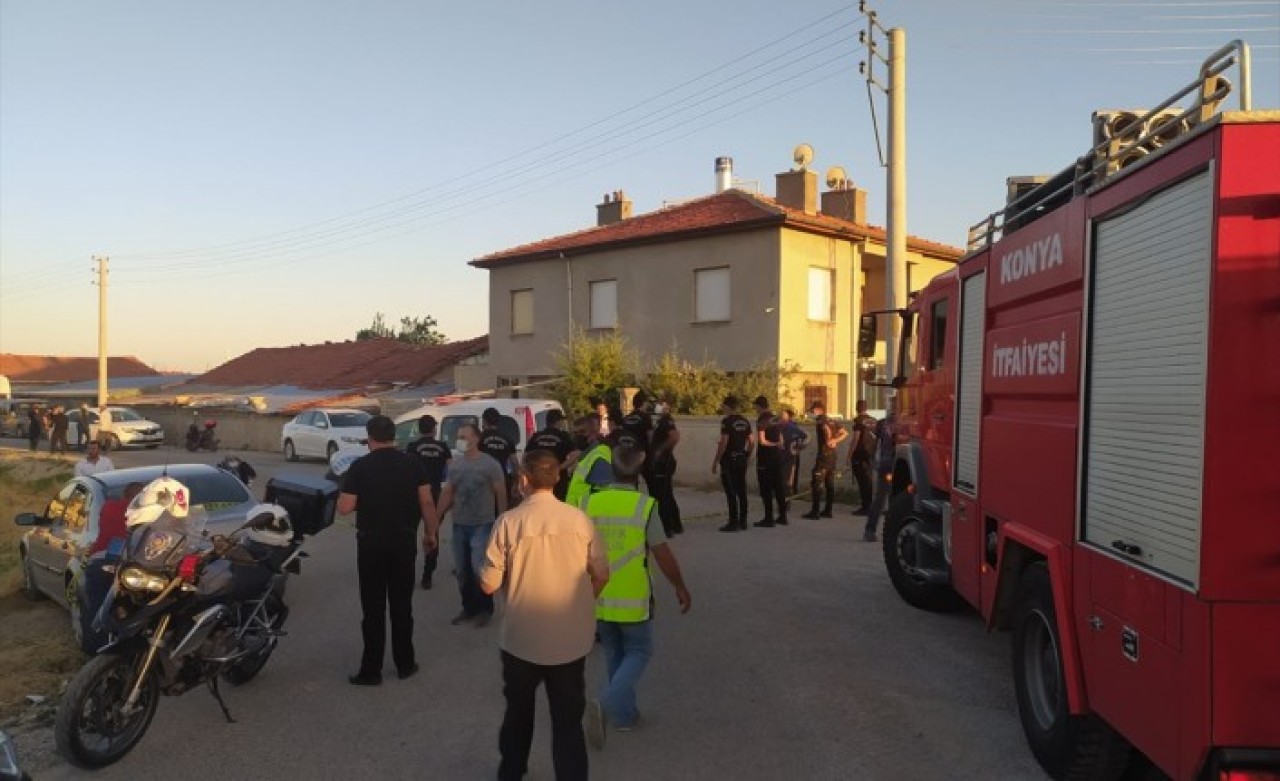 Konya'da bir eve silahlı baskın: Yaşar Dedeoğlu,  Barış Dedeoğlu,  Serpil Dedeoğlu,  Serap Dedeoğlu,  İpek Dedeoğlu,  Metin Dedeoğlu ve Sibel Dedeoğlu öldü