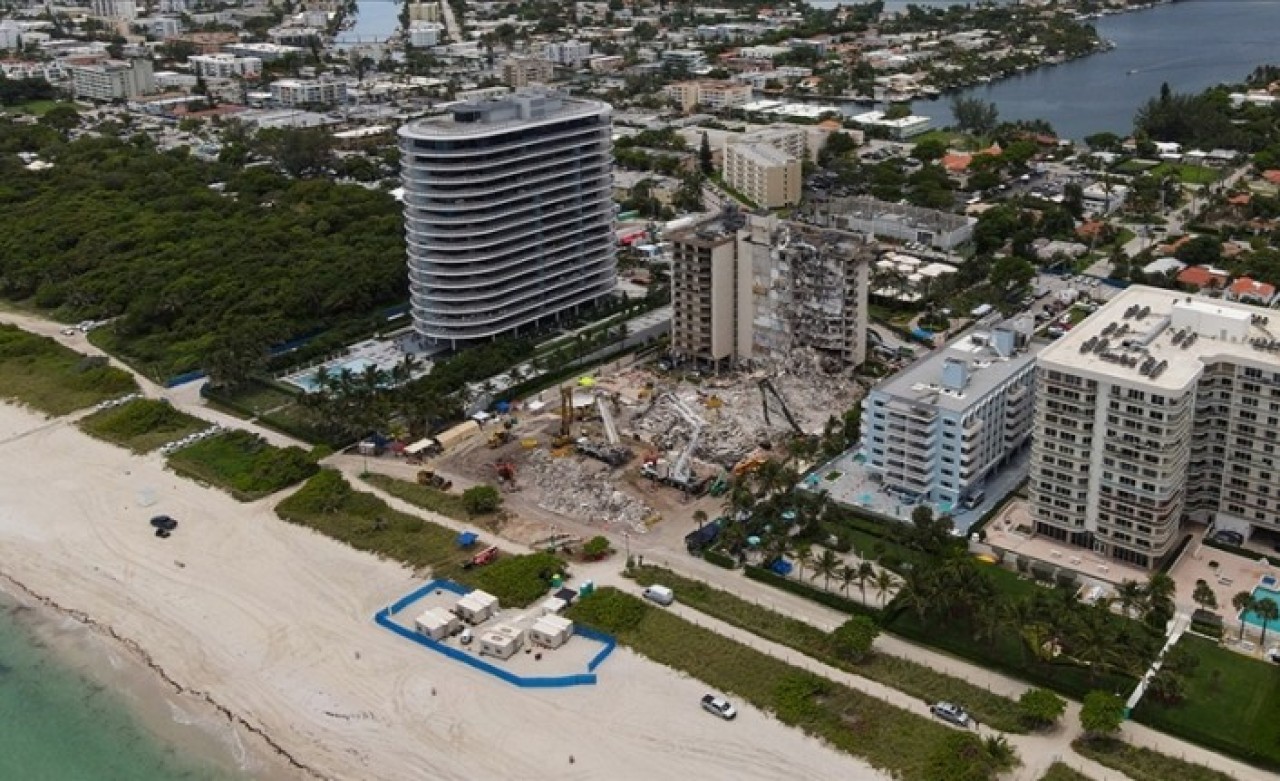 Miami'de çöken binadaki  ölü sayısı 98'e çıktı