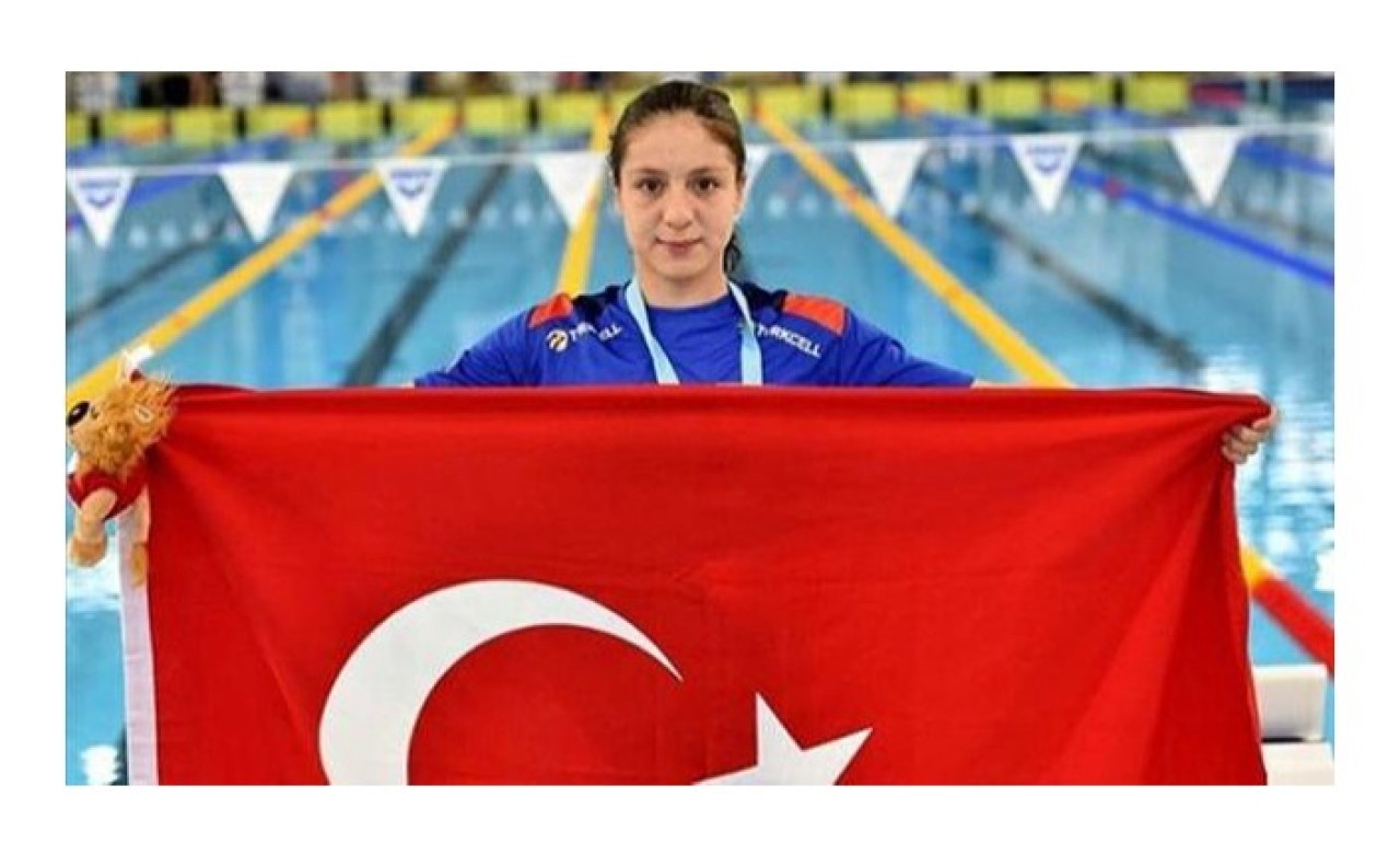 Milli yüzücü Merve Tuncel'den Avrupa rekoru