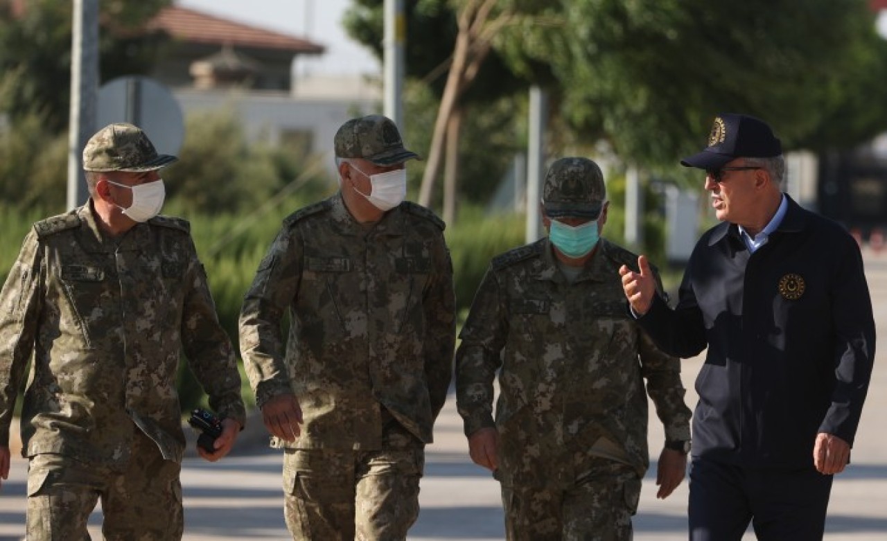 Milli Savunma Bakanı Akar,  Yunanistan'ı uyardı: 3-5 kullanılmış uçakla mümkün değil!