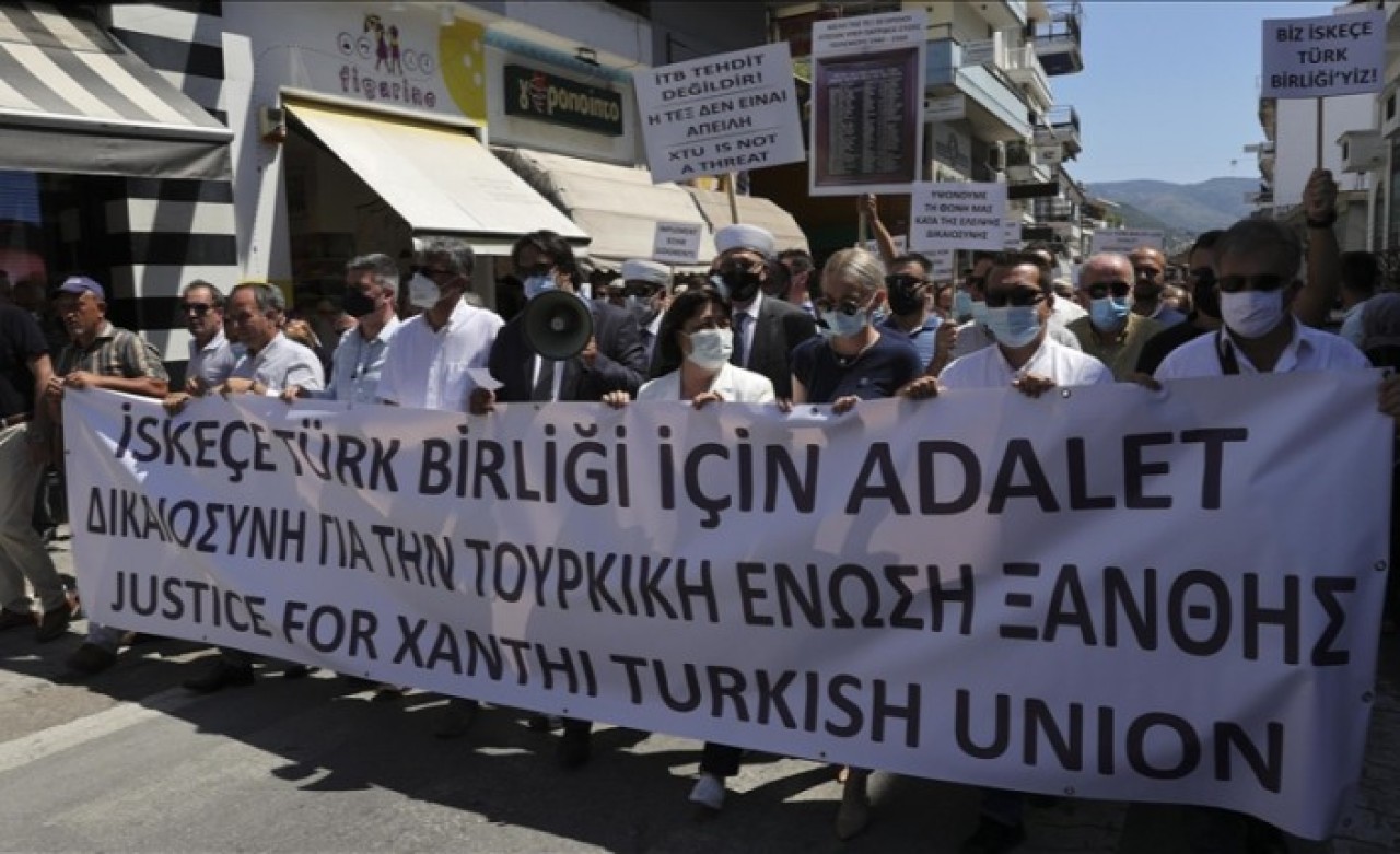 Türk azınlık,  Yunan Yüksek Mahkemesinin İskeçe Türk Birliğinin resmi statüsüne yönelik kararını protesto etti