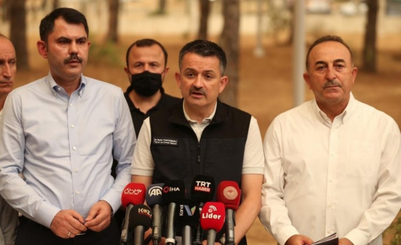 Yangınlarla ilgili Tarım ve Orman Bakanı Pakdemirli'den flaş açıklamalar