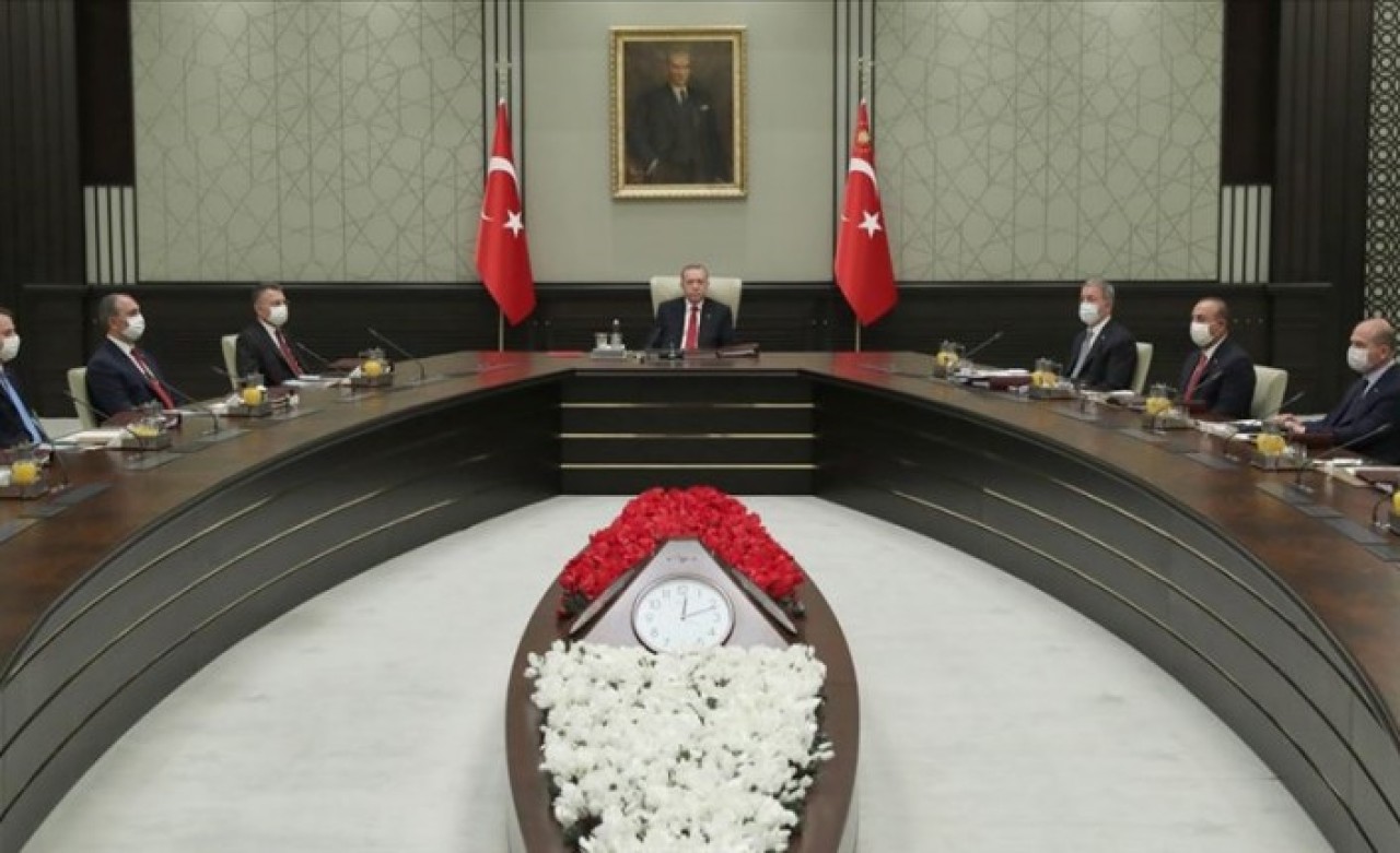 YAŞ,  ağustos ayının ilk haftasında toplanacak: Gözler Orgeneral Hasan Küçükakyüz,  Oramiral Adnan Özbal ve Orgeneral Ümit Dündar'da