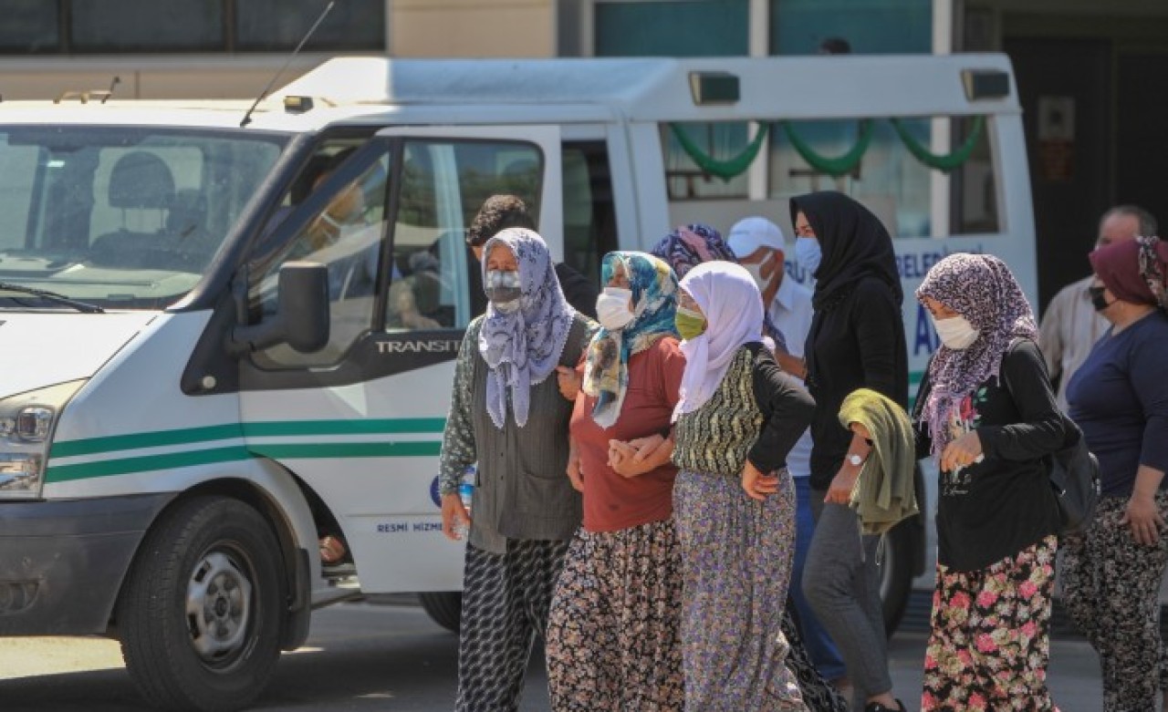 Antalya'da boğa saldırdı: Orhan Öztürk öldü