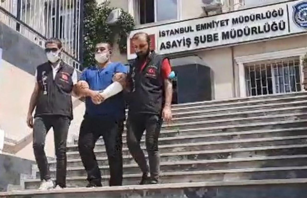 Bağcılar'da bıçakla kovaladı,  bıçaklandı: Fuat Doğruel öldü