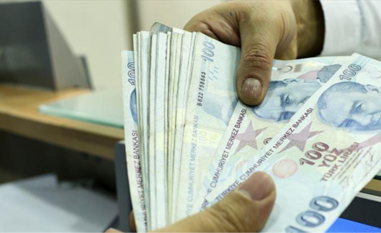 Bankalarda yeni dönem başlıyor: Kredi çekme şartları değişecek!