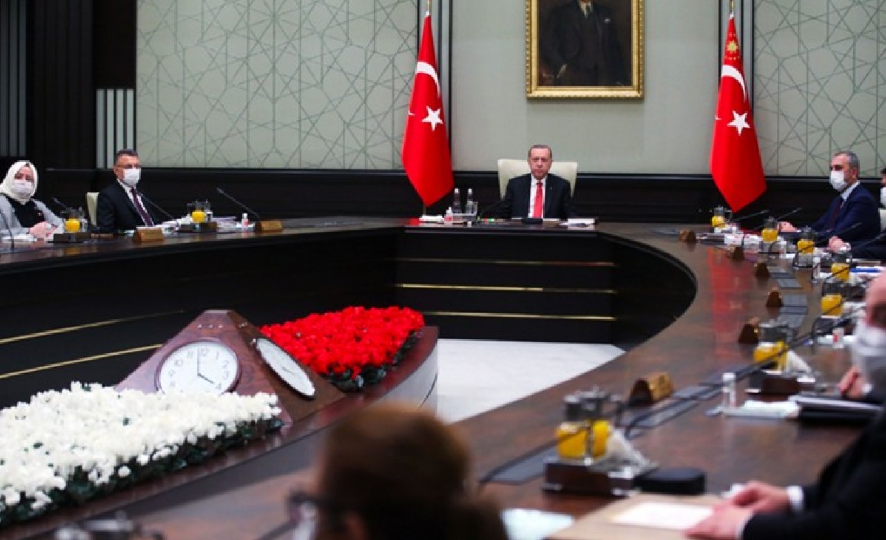 Kabine bugün toplanıyor: Aşı olmayanlara gelmesi planlanan yasaklar bakın neler!