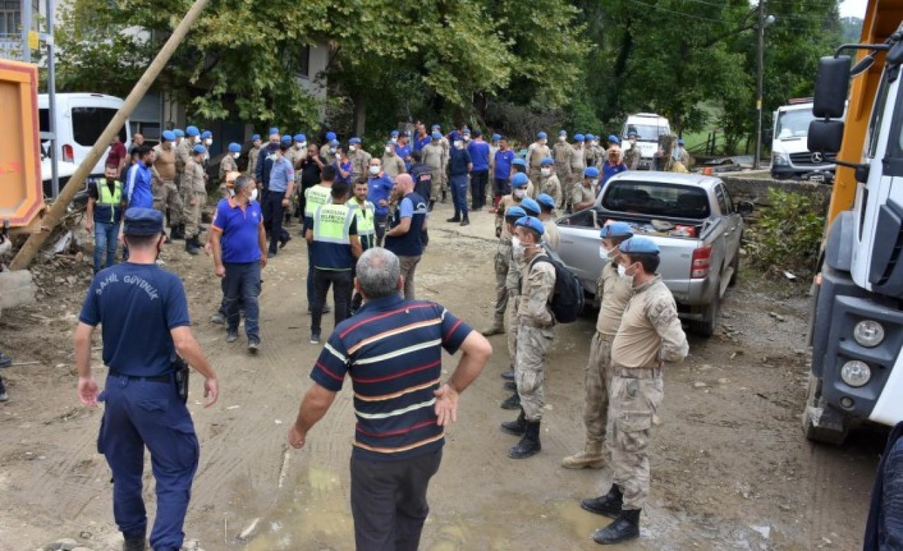 Kastamonu,  Sinop,  Bartın'da sel felaketinde can kaybı sayısı sürekli artıyor: İşte son durum