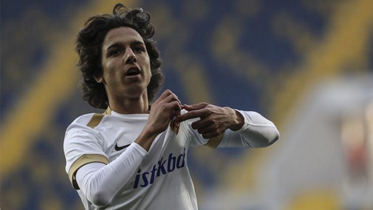 Kayserisporlu Emre Demir Bercelona'da