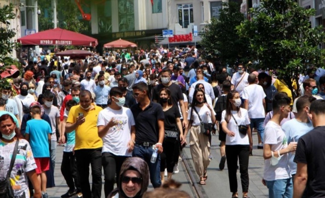 Koronavirüsle mücadelede flaş kararlar: İçişleri Bakanlığı'ndan 81 ile genelge