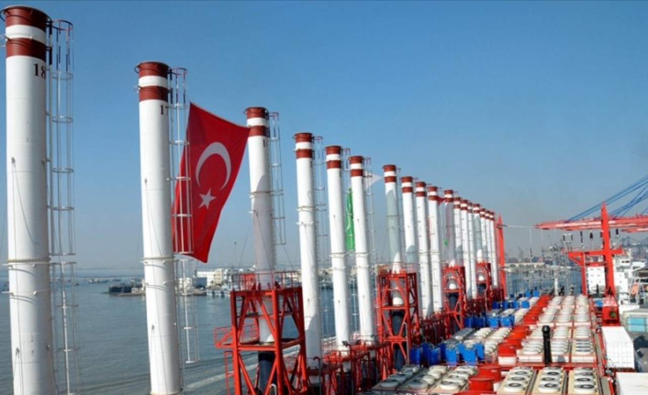 Lübnan'da elektrik üretiminin önemli bir kısmını Türk gemileri üstleniyor