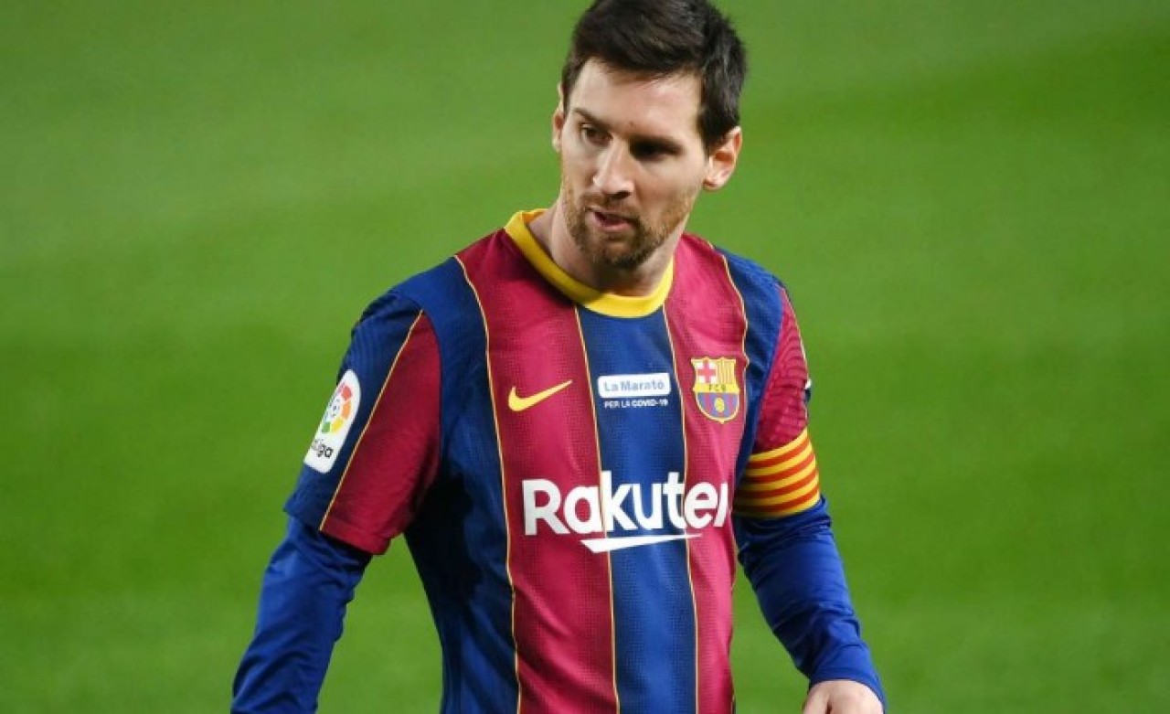 Messi,  Barcelona'dan ayrıldı,  Fenerbahçeliler mesaj yağdırdı