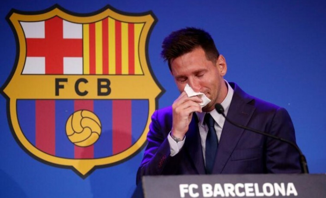Messi,  Barselona'dan işte böyle ayrıldı: Gözyaşlarına boğuldu