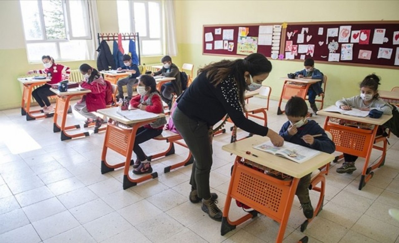 Milli Eğitim Bakanı Mahmut Özer noktayı koydu! Yüz yüze eğitim yapılacak mı?