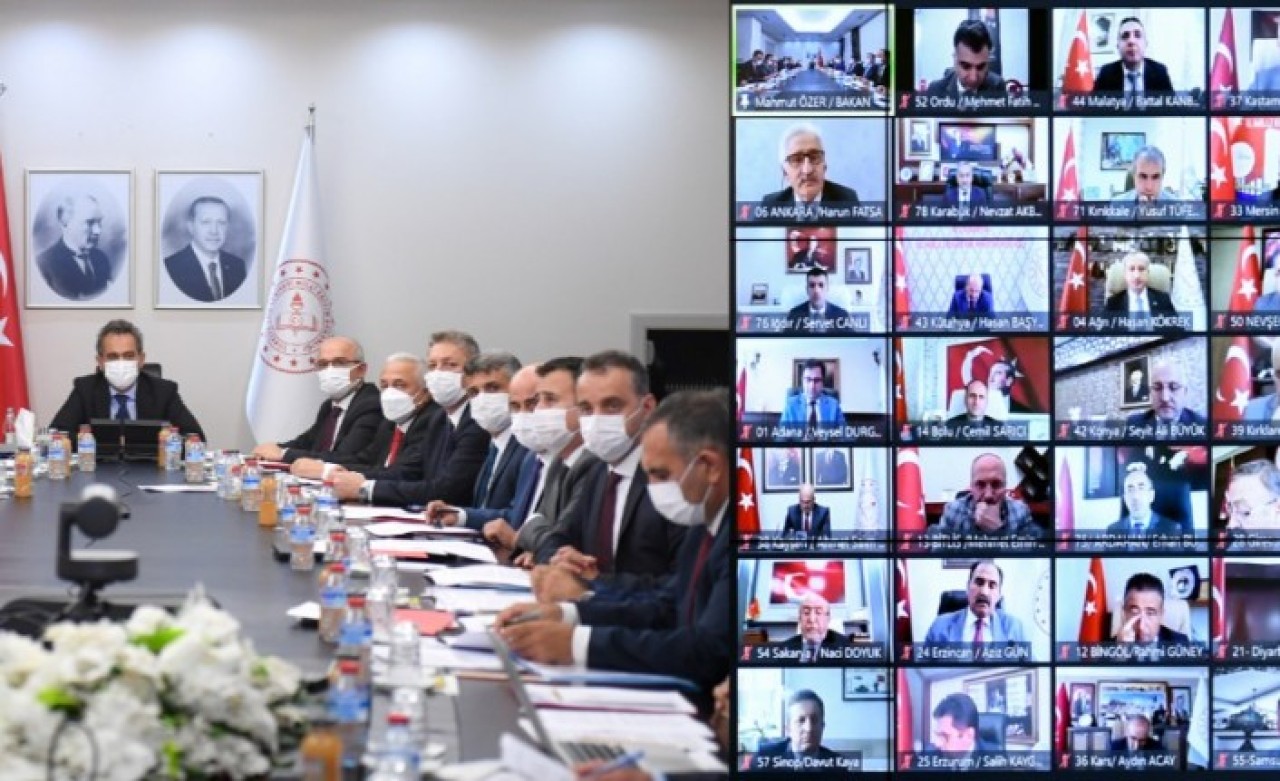 Milli Eğitim Bakanı Özer,  81 ilin il müdürüyle toplandı: Taviz vermek yok