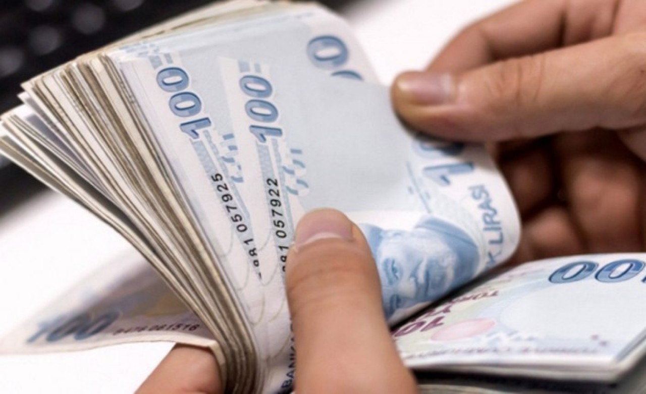 Pazarlık gece yarısı bitti! Hükümet ile sendikalar memurların maaş zammı için anlaştı