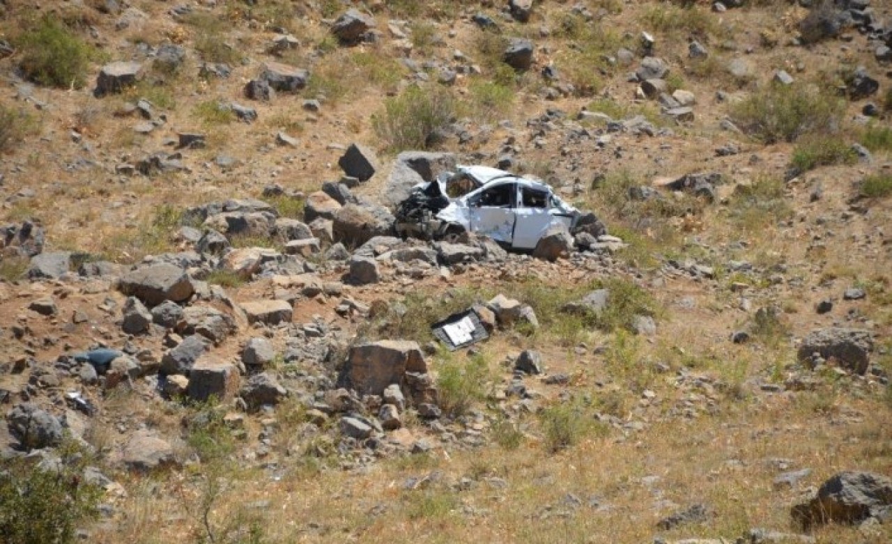 Şırnak'da feci kaza: Kevser Adıyaman ve oğlu Azat Adıyaman öldü
