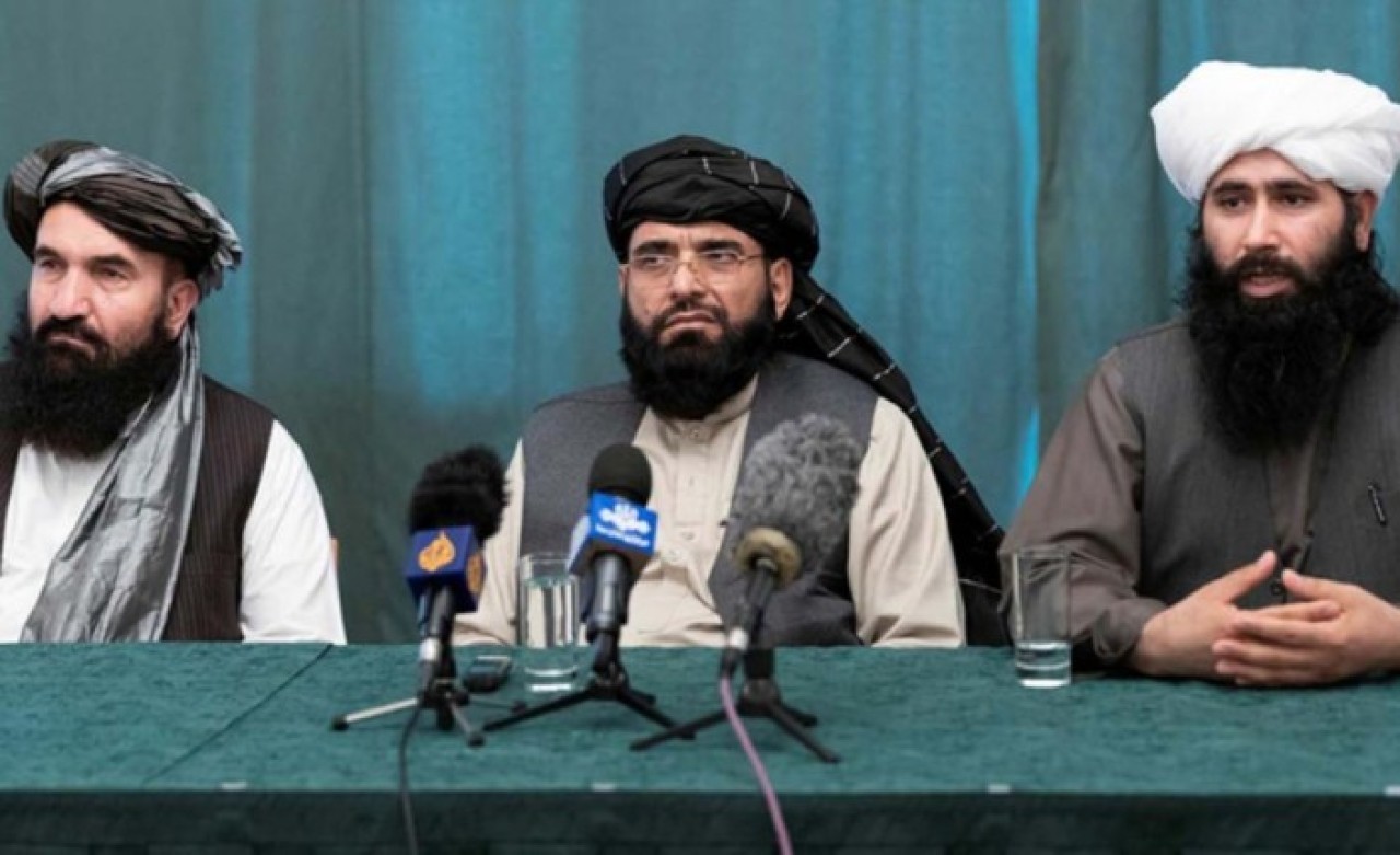 Taliban Sözcüsü,  kendilerini tanıyacağını açıklayan o ülkeye övgüler dizdi