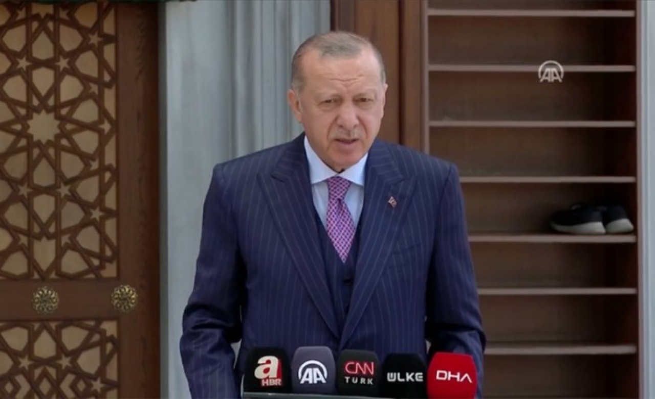 Taliban'la görüşecek mi? Türkiye'de kaç Afgan göçmen var? Cumhurbaşkanı Erdoğan'dan flaş açıklamalar