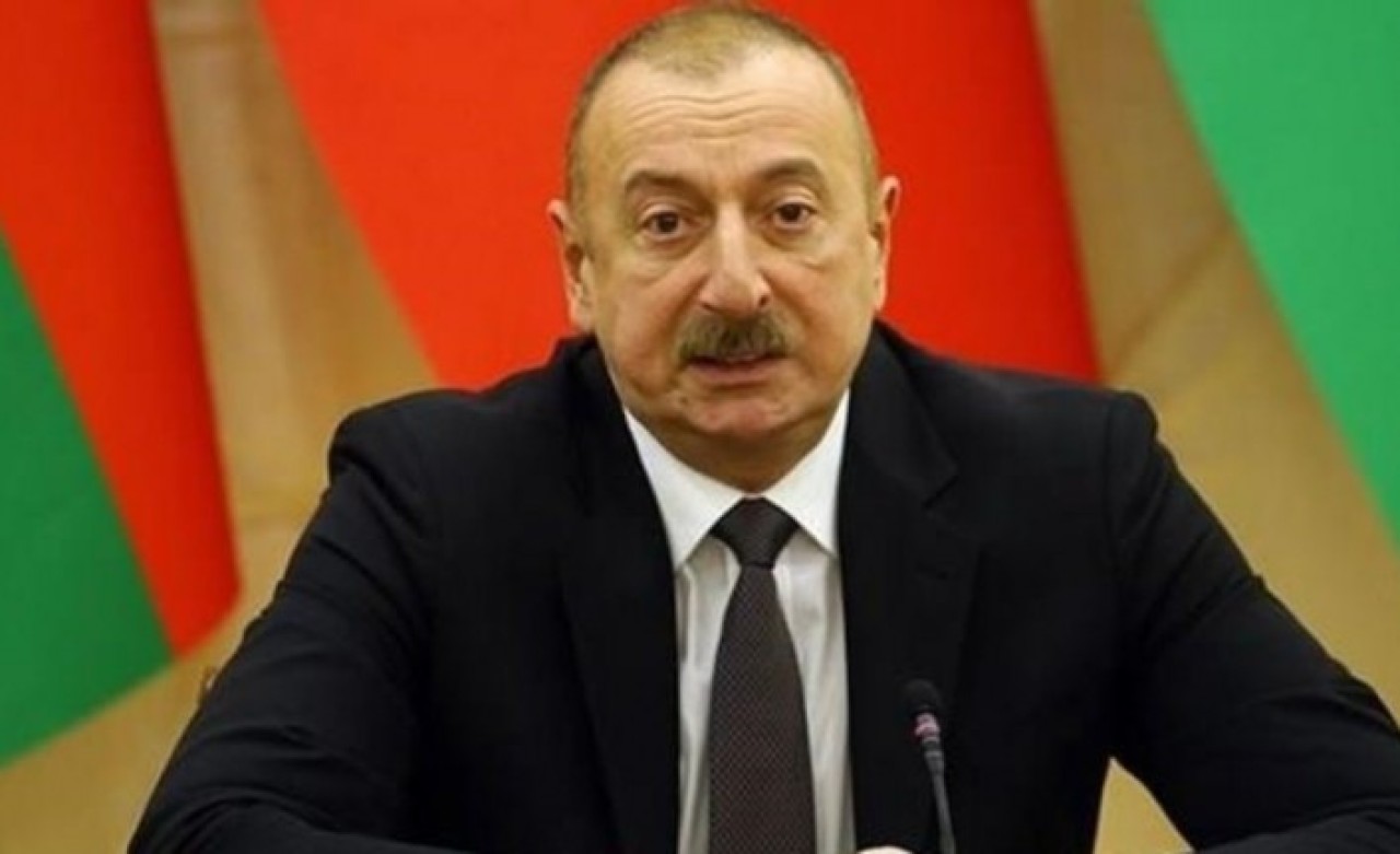 Aliyev Karabağ Savaşı'nın yıl dönümünde konuştu,  gözyaşlarını tutamadı